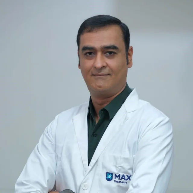 Dr. Rakesh Kumar