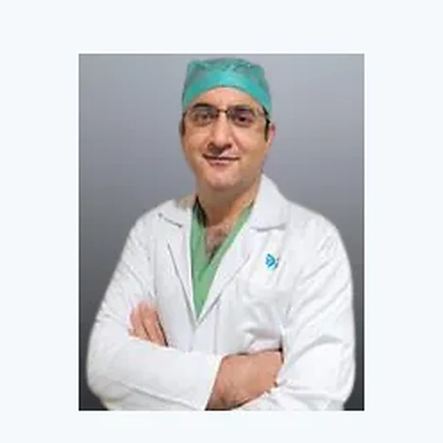 Dr Sunit Mediratta